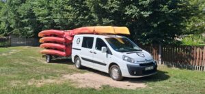 kayak queen bus 11